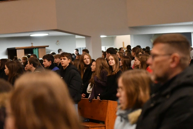 W Zielonej Górze trwa Modlitewny Wieczór Młodych