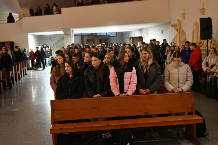 W Zielonej Górze trwa Modlitewny Wieczór Młodych