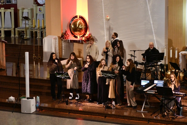 W Zielonej Górze trwa Modlitewny Wieczór Młodych