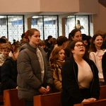 W Zielonej Górze trwa Modlitewny Wieczór Młodych