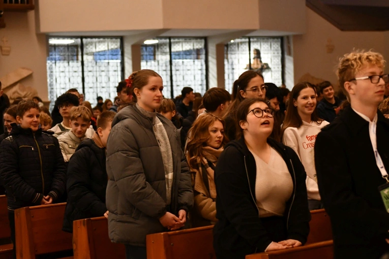 W Zielonej Górze trwa Modlitewny Wieczór Młodych