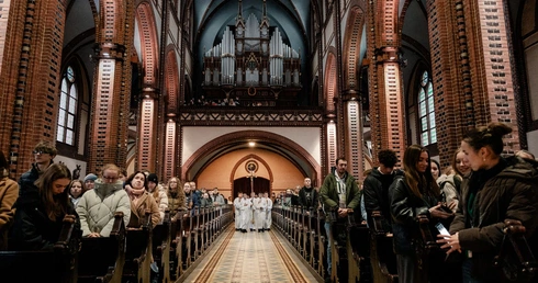 Forum Młodych "Zamysł" - Eucharystia