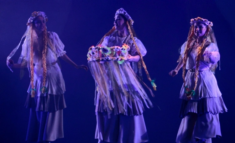 Widowisko "Polska w koronie"