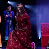 Widowisko "Polska w koronie"