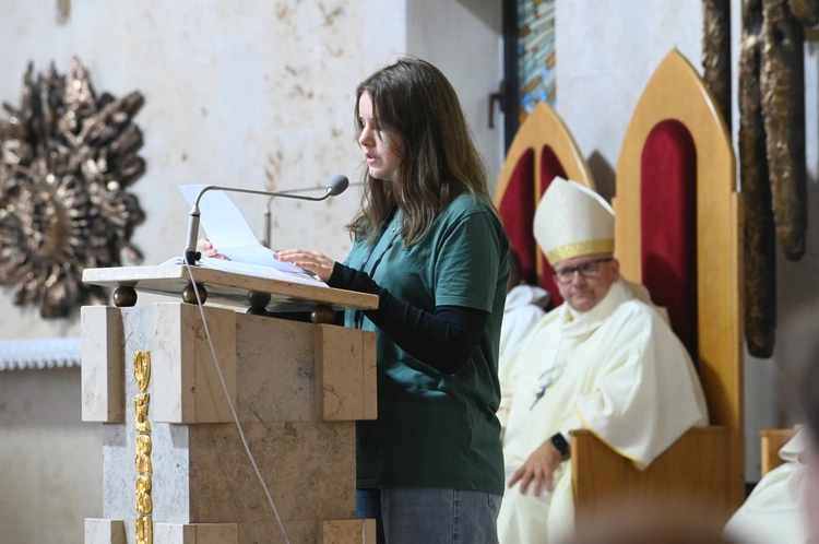 Msza św. z okazji Światowego Dnia Młodzieży
