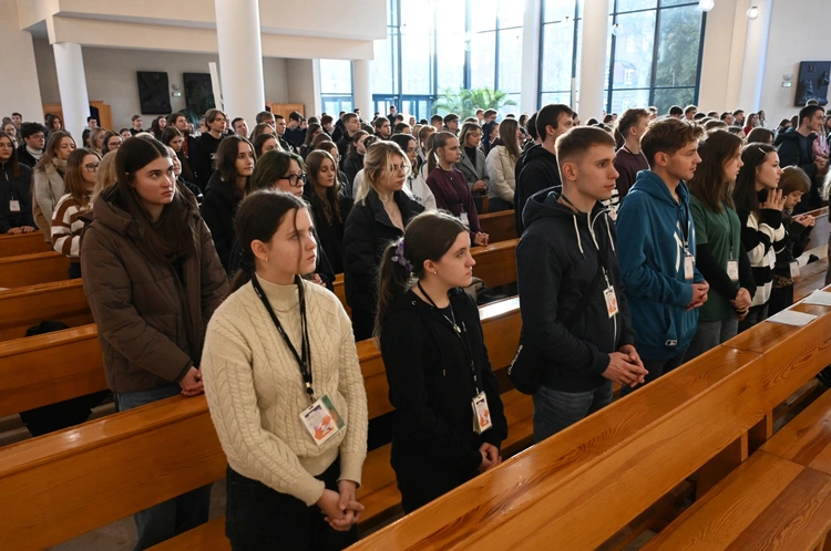 Msza św. z okazji Światowego Dnia Młodzieży