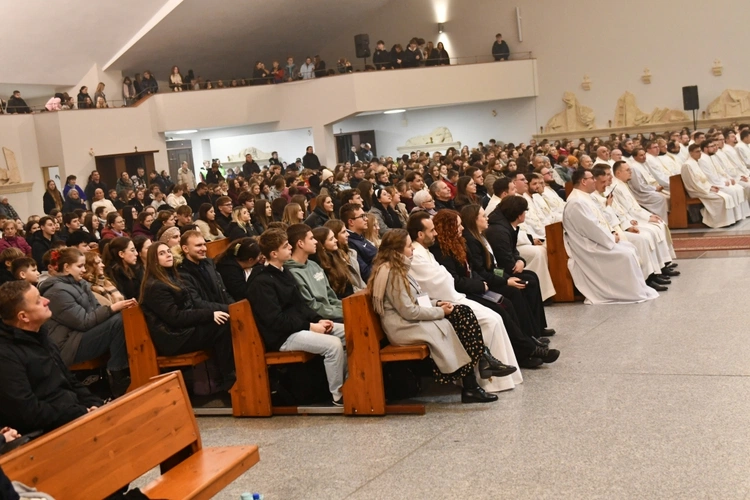 Główny punkt Modlitewnego Wieczoru Młodych