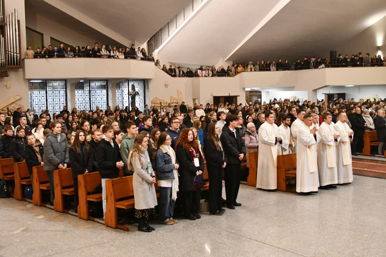 Główny punkt Modlitewnego Wieczoru Młodych