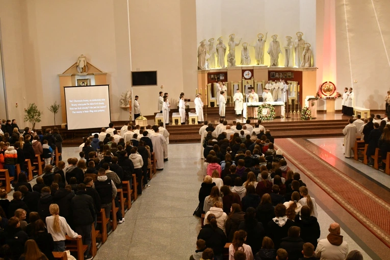 Główny punkt Modlitewnego Wieczoru Młodych