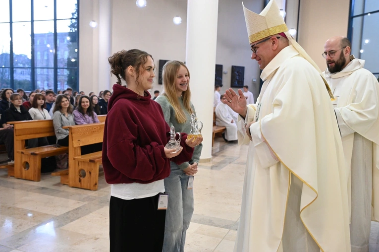 Msza św. z okazji Światowego Dnia Młodzieży
