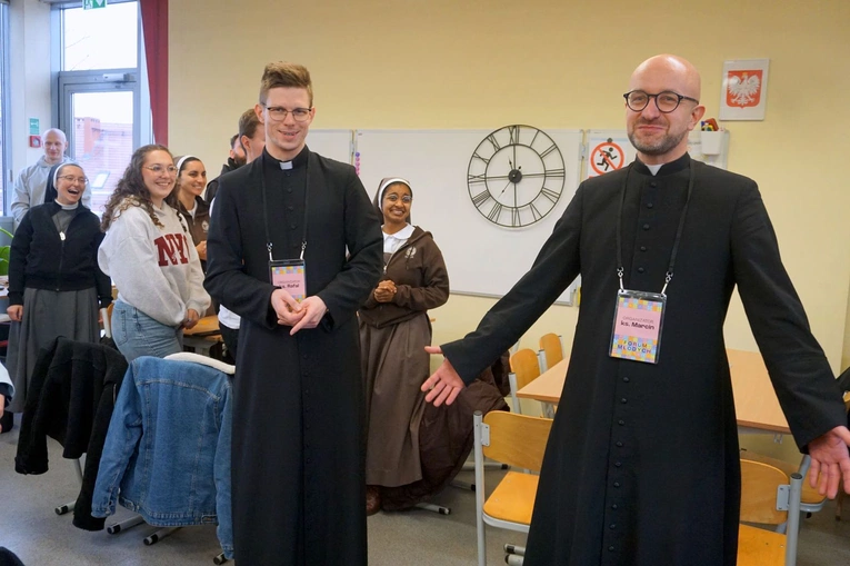 Forum Młodych "Zamysł" - spotkanie liderów i księży w CE JP2