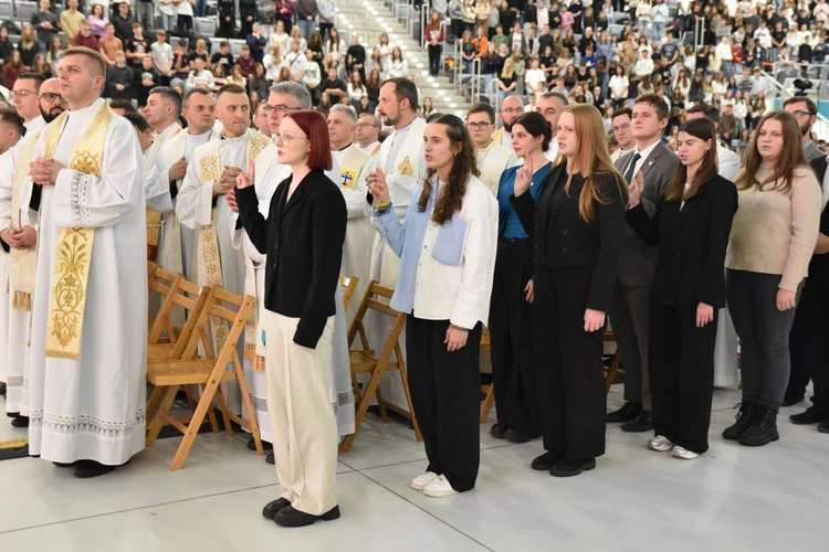 ŚDM w Tarnowie - spotkanie w Arenie Jaskółka