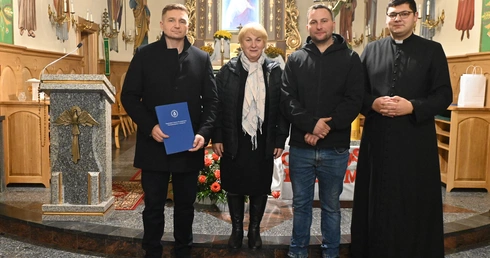 Górale oddają drogocenny płyn