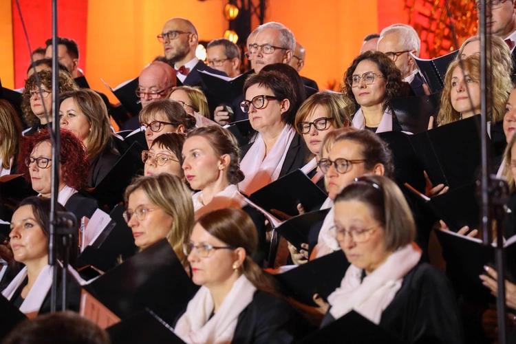 Muzyczna opowieść o ks. Jerzym Popiełuszce