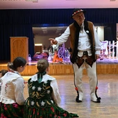 Nowy Targ. Tischner między blokami 