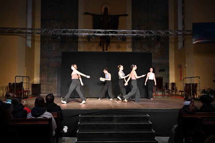 Rozpoczęcie 10. "Kurtyny" w Gdyni