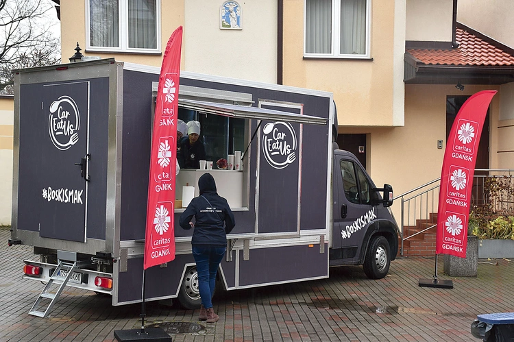 Mobilną jadłodajnię będzie można spotkać na terenie całej archidiecezji.