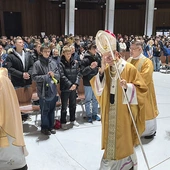 Tegoroczny Diecezjalny Dzień Młodych okazał się frekwencyjnym sukcesem. Na wydarzenie przyjechały zorganizowane grupy ze wszystkich dekanatów, m.in. 150 osób z parafii św. Józefa w Józefosławiu.