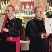 Podpisanie wspólnego oświadczenia hierarchów odbyło się po Mszy św. i było najbardziej wzruszającym momentem obchodów.