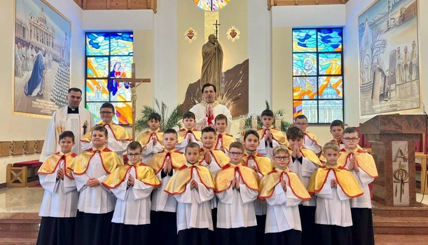 Dziewiętnastu naraz