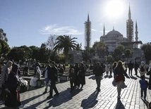 Papież rusza w czwartek w pierwszą zagraniczną podróż: do Turcji i Libanu