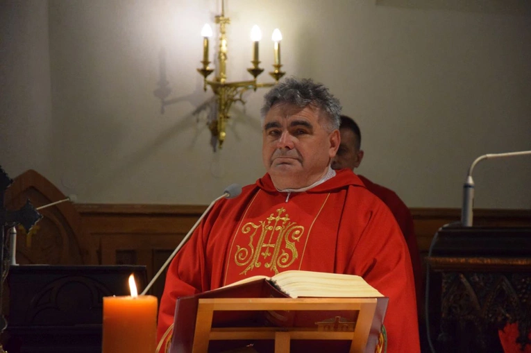 Poświęcenie figury Chrystusa upadającego pod krzyżem u radomskich bernardynów