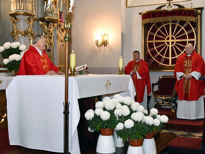 Msza św. w intencji proboscza parafii w Piątku