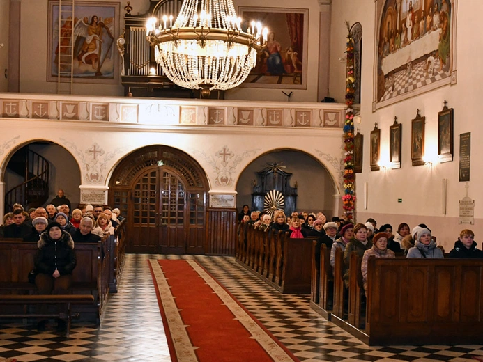 Msza św. w intencji proboscza parafii w Piątku