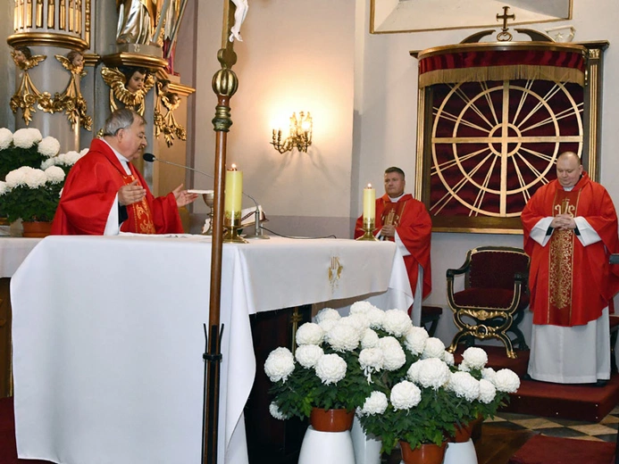 Msza św. w intencji proboscza parafii w Piątku