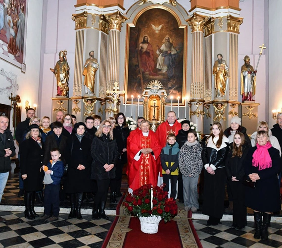 Msza św. w intencji proboscza parafii w Piątku
