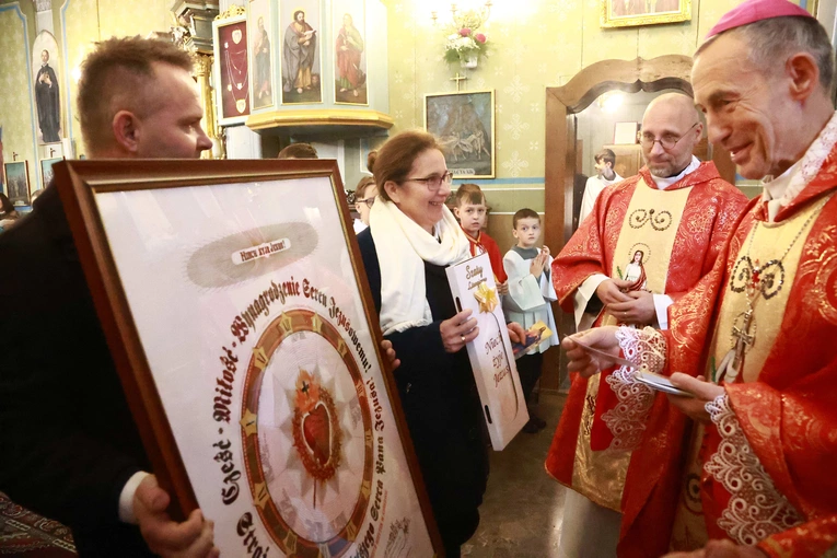 100. rocznica odnowienia parafii Kamionka Mała