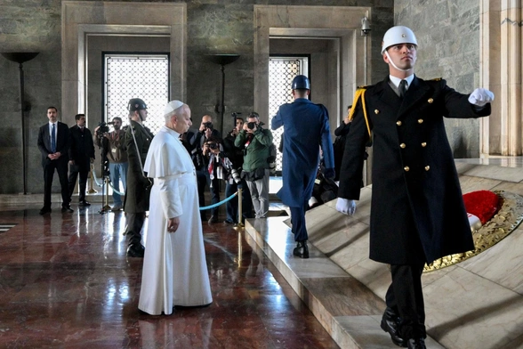 Papież Mauzoleum Mustafy Kemal Atatürka