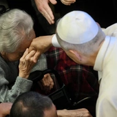 Papież w domu opieki w Stambule