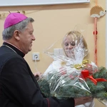 Wigilijna świeca Caritas już płonie