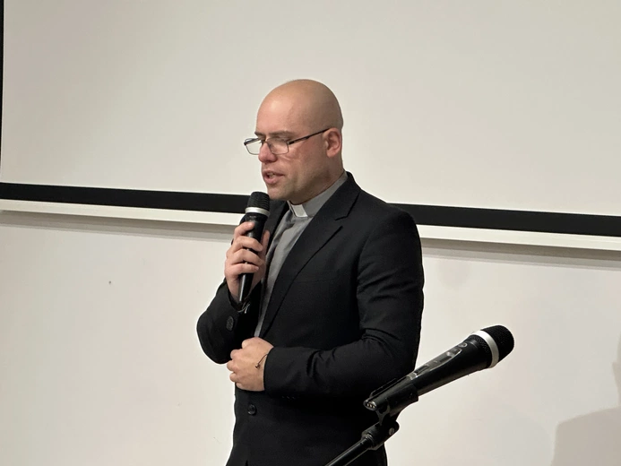 Rozdanie nagród w konkursie "Sto na sto"