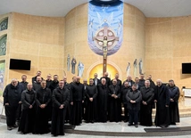 Arcybiskup Andrzej Przybylski odwiedził już 27 dekanatów archidiecezji katowickiej