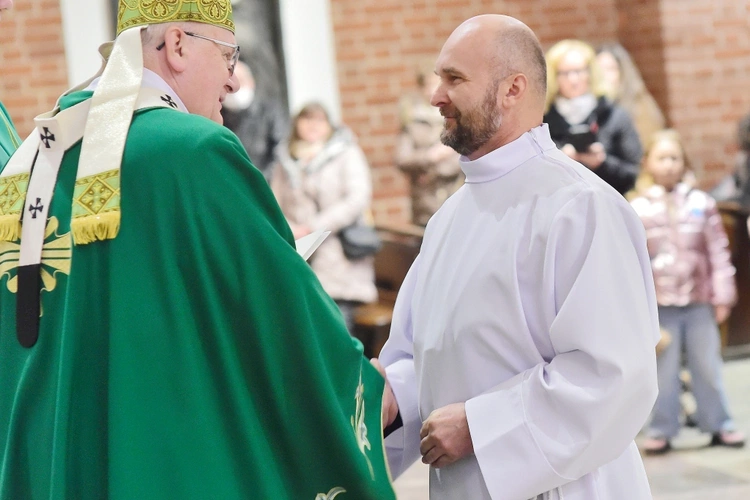 Błogosławieństwo szafarzy nadzwyczajnych Komunii św.