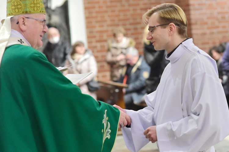 Błogosławieństwo szafarzy nadzwyczajnych Komunii św.