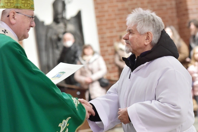 Błogosławieństwo szafarzy nadzwyczajnych Komunii św.