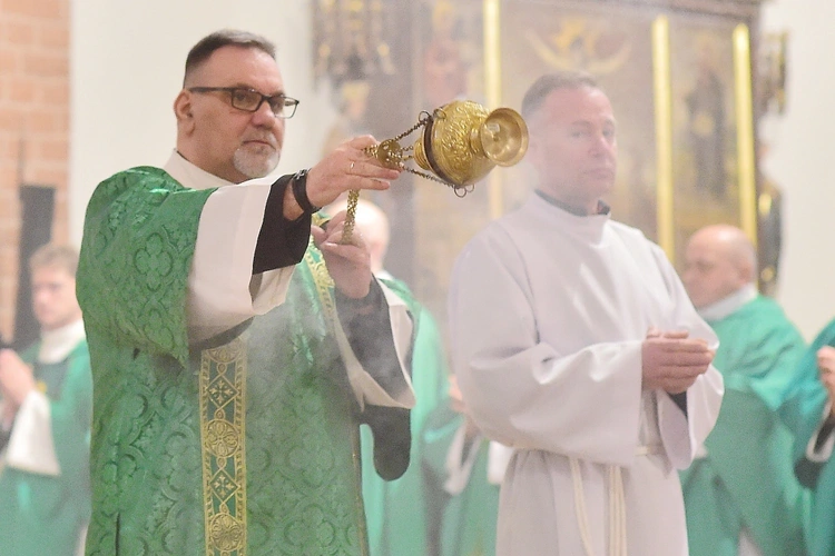 Błogosławieństwo szafarzy nadzwyczajnych Komunii św.