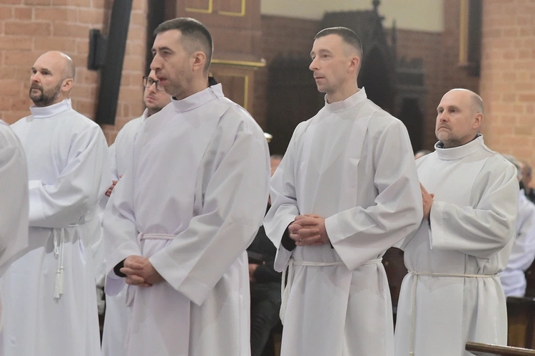 Błogosławieństwo szafarzy nadzwyczajnych Komunii św.