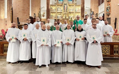 Błogosławieństwo szafarzy nadzwyczajnych Komunii św.