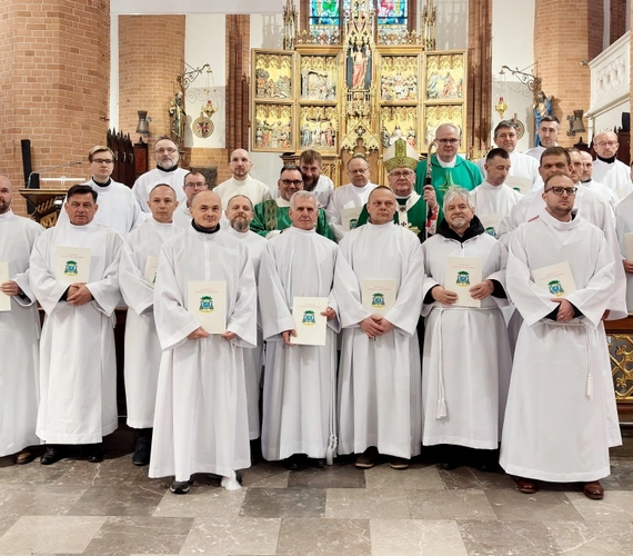 Błogosławieństwo szafarzy nadzwyczajnych Komunii św.