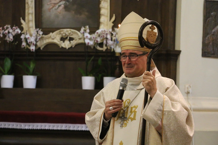 Płock. Ustanowienie nadzwyczajnych szafarzy Komunii św.