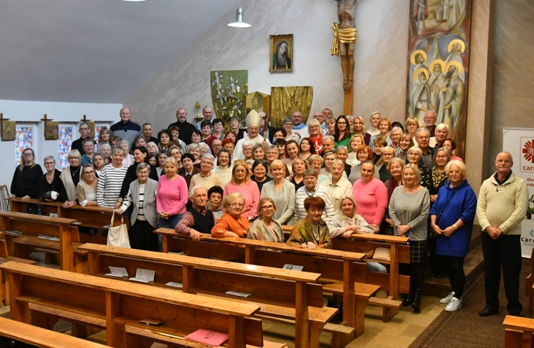 Rekolekcje Parafialnych Zespołów Caritas