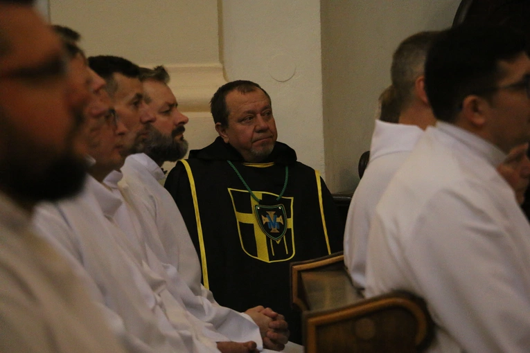 Płock. Ustanowienie nadzwyczajnych szafarzy Komunii św.