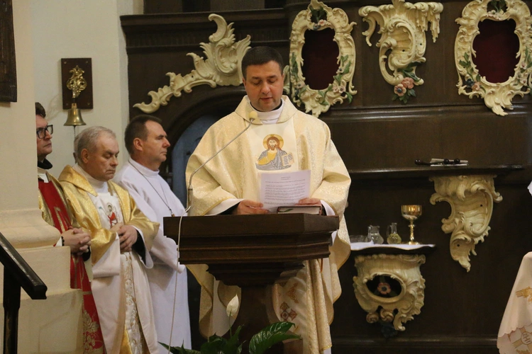 Płock. Ustanowienie nadzwyczajnych szafarzy Komunii św.