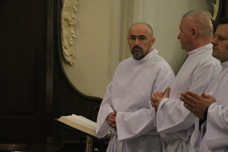 Płock. Ustanowienie nadzwyczajnych szafarzy Komunii św.