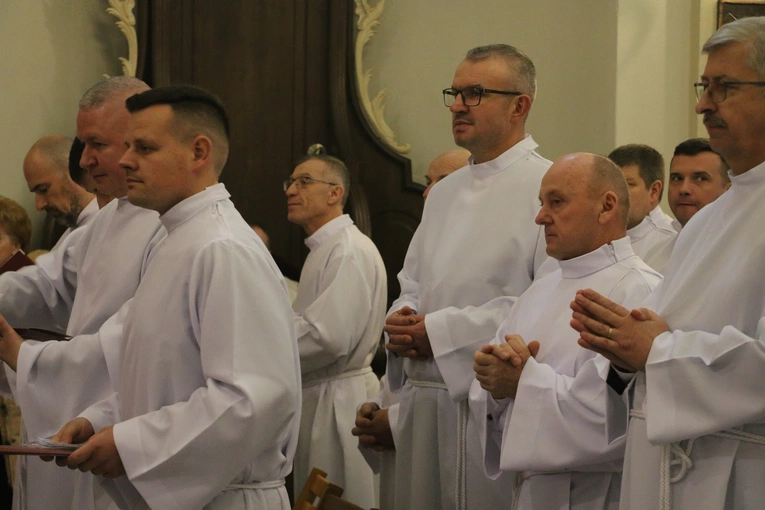 Płock. Ustanowienie nadzwyczajnych szafarzy Komunii św.