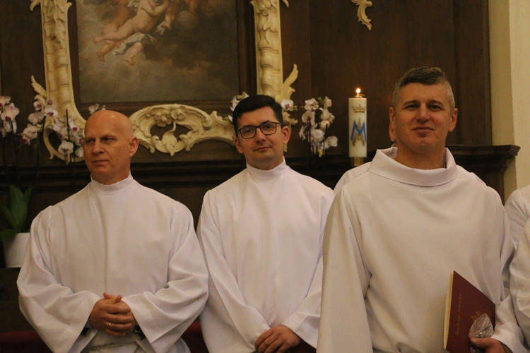 Płock. Ustanowienie nadzwyczajnych szafarzy Komunii św.